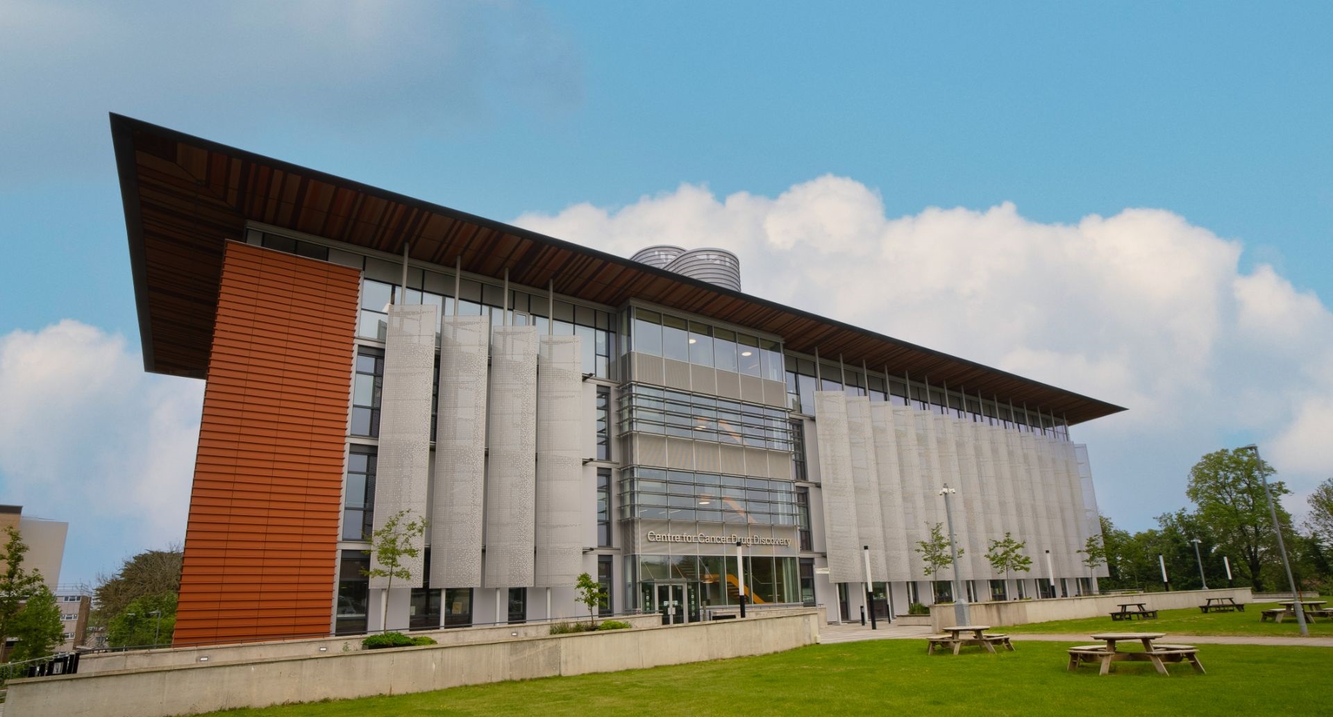 View of the Centre for Cancer Drug discovery from the outside