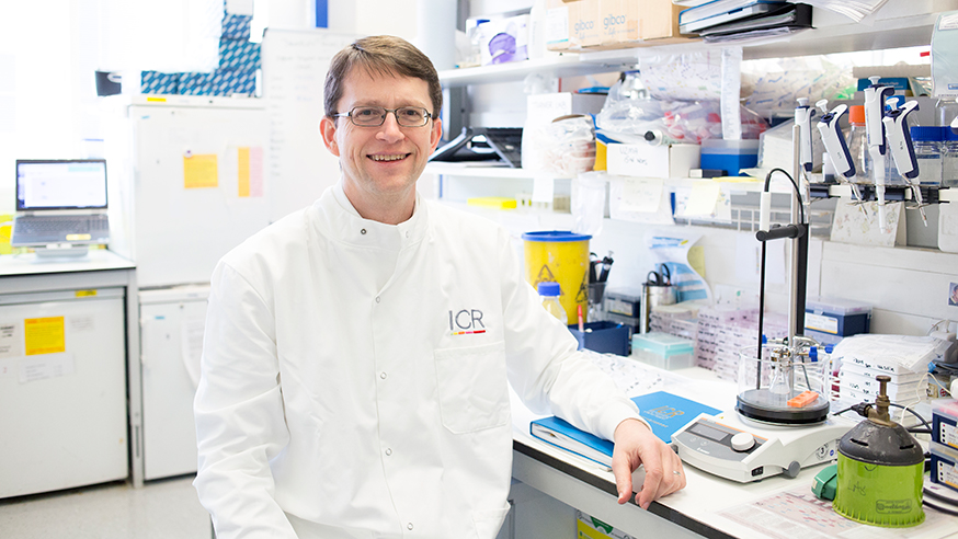 Professor Nicholas Turner in a laboratory.