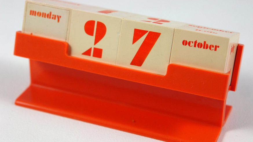 "Vintage perpetual desk calendar" by H is for Home, Flickr. Used under a CC license from Flickr.